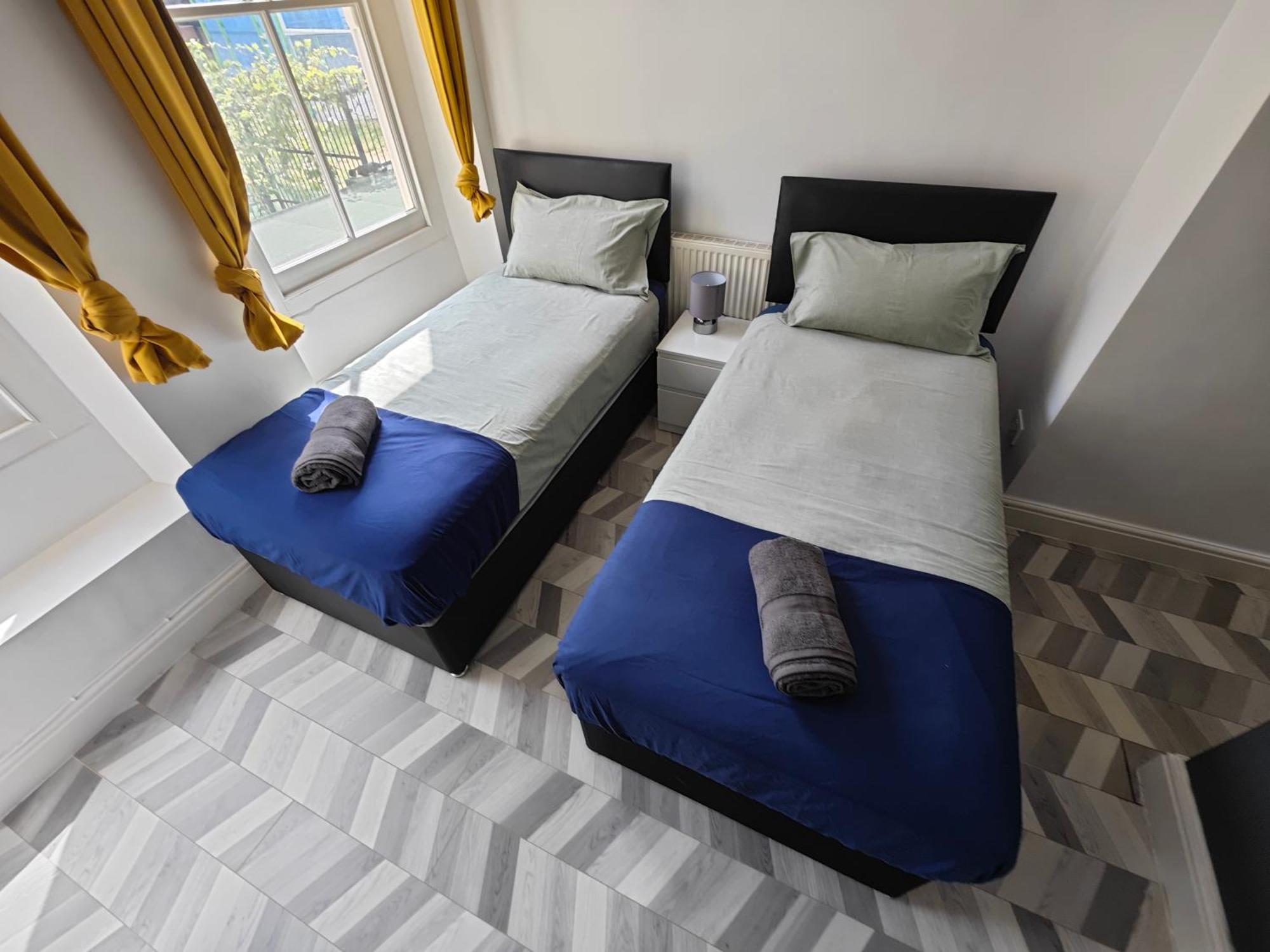 2 Bedroom 2 Bathroom Apartment In Old St - Shoreditch - Zone 1 London Eksteriør bilde
