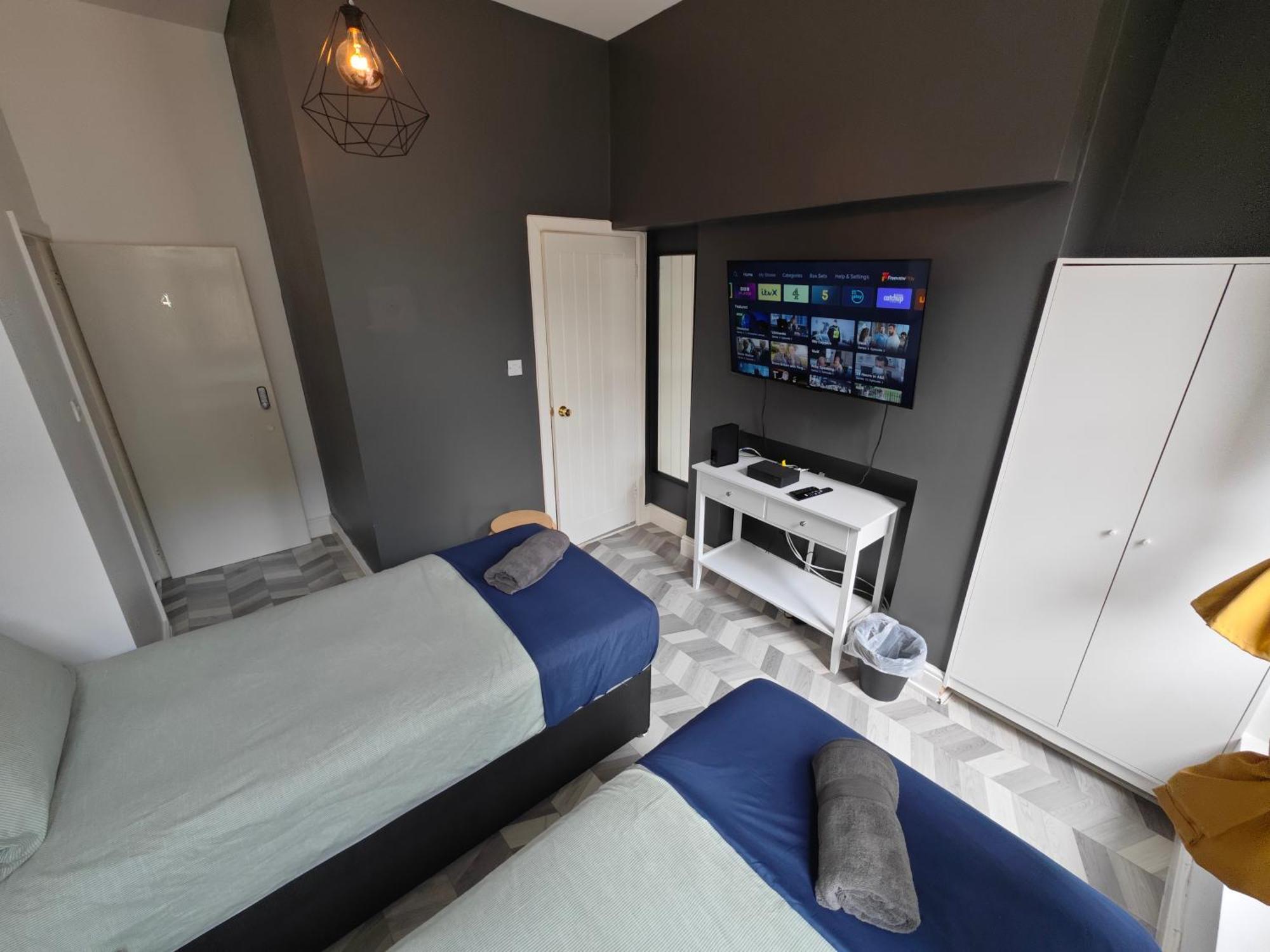 2 Bedroom 2 Bathroom Apartment In Old St - Shoreditch - Zone 1 London Eksteriør bilde