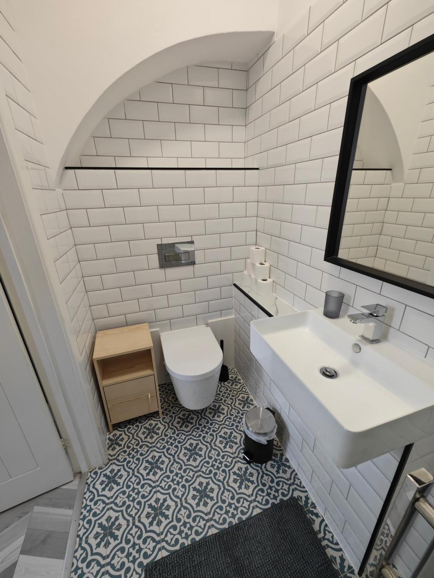 2 Bedroom 2 Bathroom Apartment In Old St - Shoreditch - Zone 1 London Eksteriør bilde