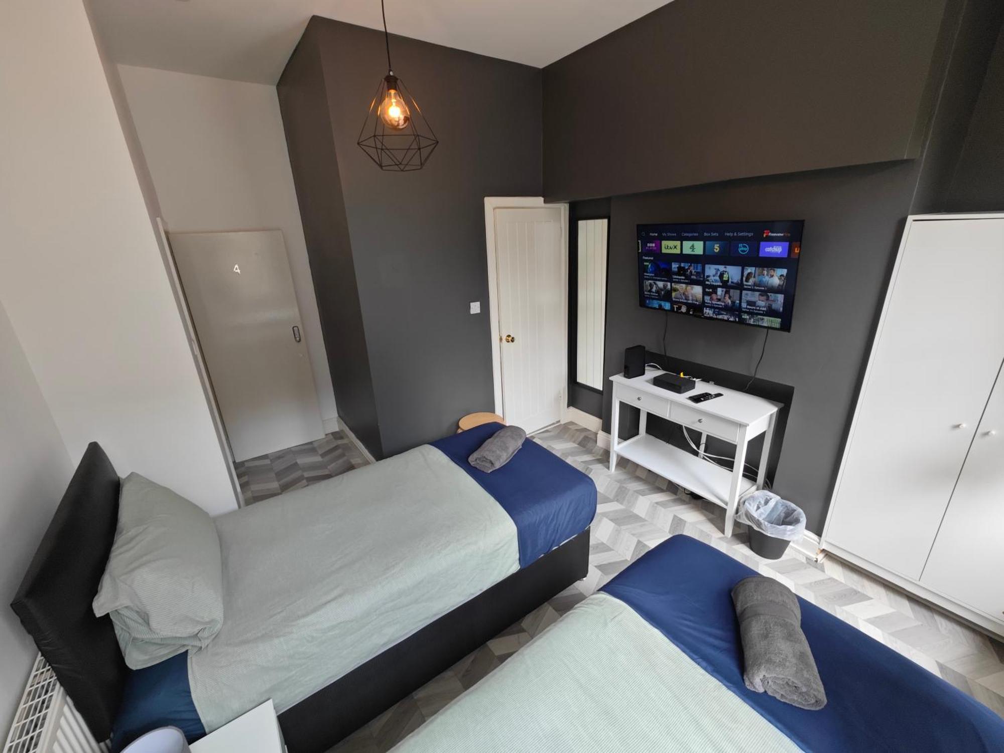 2 Bedroom 2 Bathroom Apartment In Old St - Shoreditch - Zone 1 London Eksteriør bilde